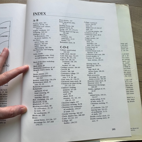 Vintage Book Creative Crafts and Stitchery How To Guide for Handcrafts - Picture 5 of 6